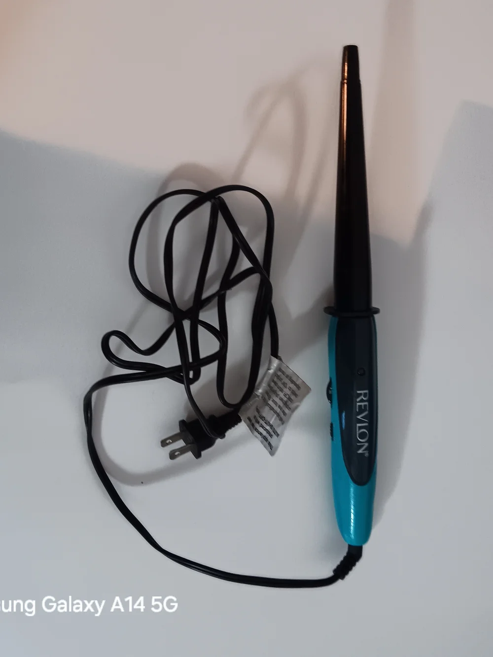 Revlon Teal and Black Curling Wand